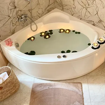 Maggi Oda ve Kahvaltı