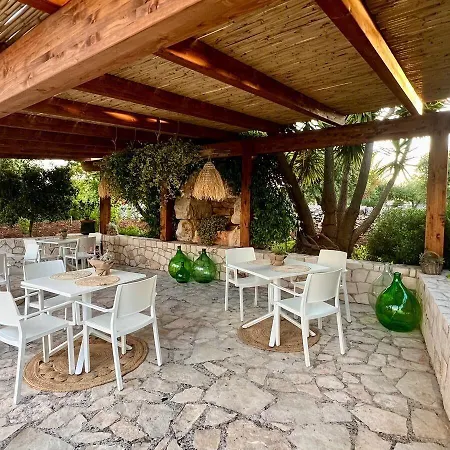 Maggi Bed & Breakfast 4*